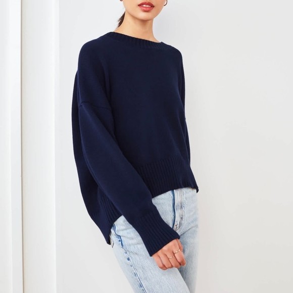 Quince Sweaters - QUINCE 100% Organic Cotton Boyfriend Crew in Navy Blue Small